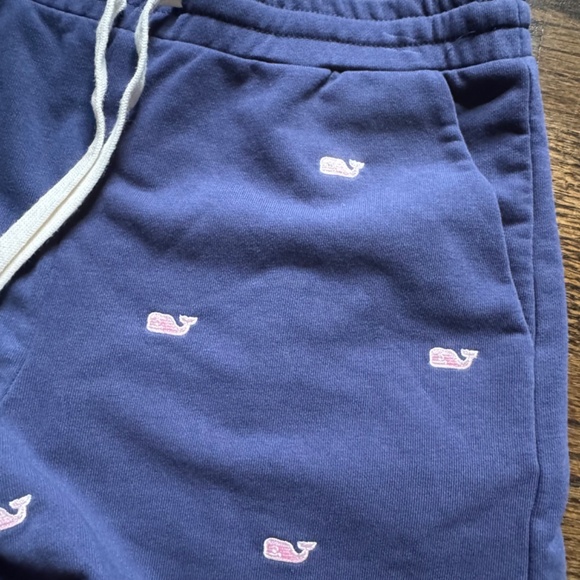 Vineyard Vines x Target Embroidered Whale Shorts (XS) | NWOT - Picture 3 of 4